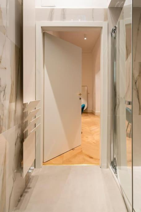 La Scala Suite-Luxury Apartment Milán Exteriér fotografie