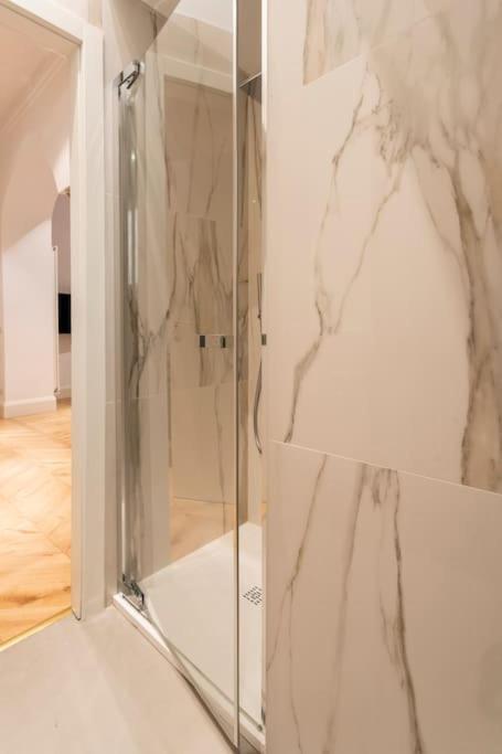 La Scala Suite-Luxury Apartment Milán Exteriér fotografie